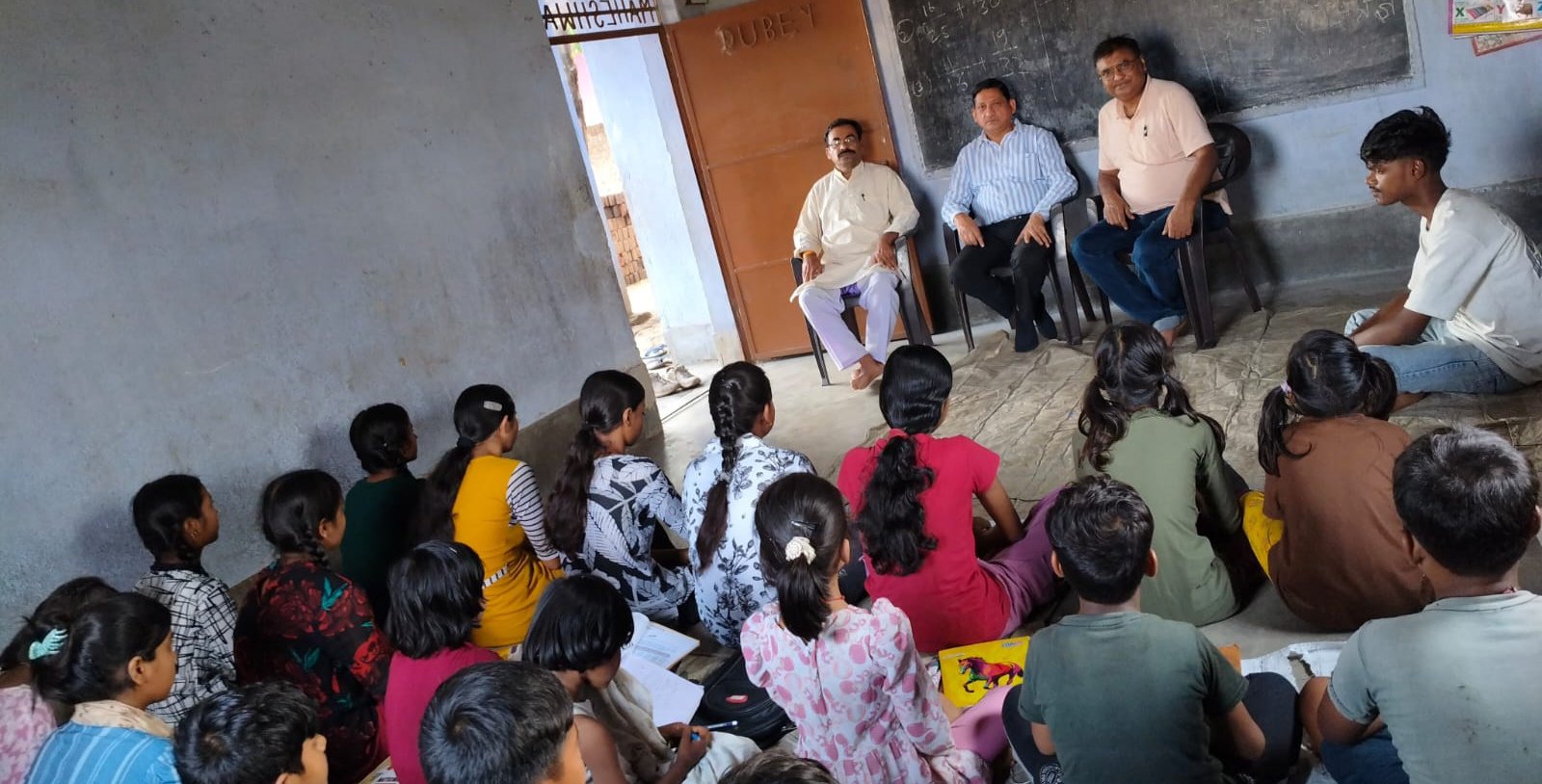 रामगढ़ एकल विद्यालय संच का आधिकारिक दौरा