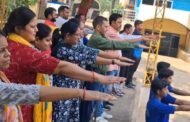 प्लास्टिक छोड़ने का संकल्प,कपड़े के झोले को अपनाने की पहल