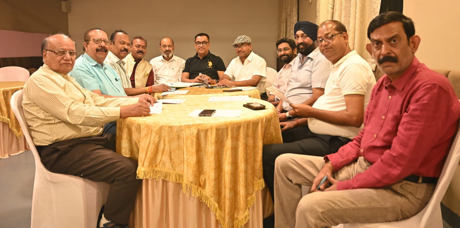 रामगढ़ चेंबर ऑफ कॉमर्स एंड इंडस्ट्रीज के सत्र 2025-27 की द्वितीय वर्ष की द्वितीया बैठक संपन्न 