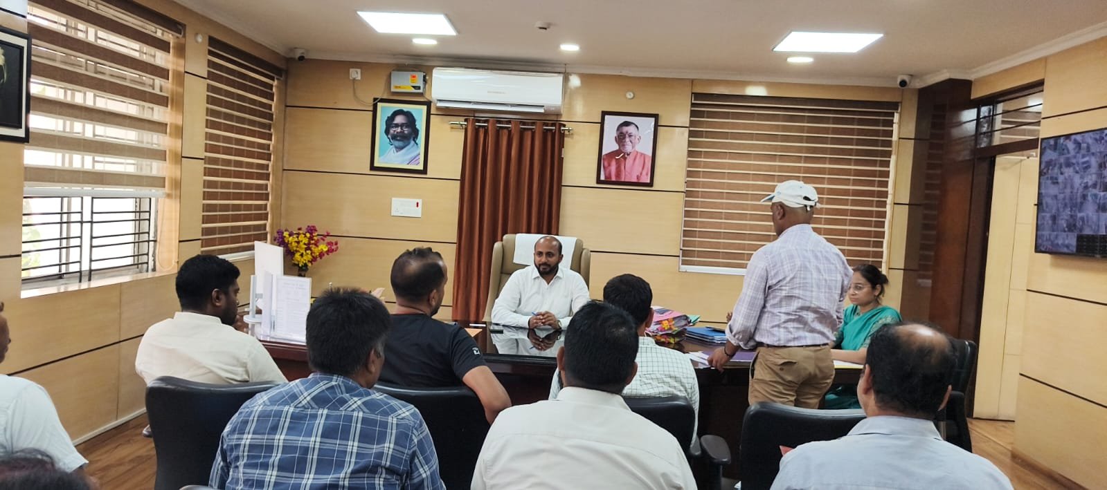 कस्तूरबा गांधी बालिका आवासीय विद्यालय,झारखंड बालिका आवासीय विद्यालय में नामांकन को लेकर बैठक