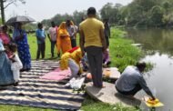 भुरकुंडा:सौंदा डी नकारी नदी तट पर मना गंगा दशहरा