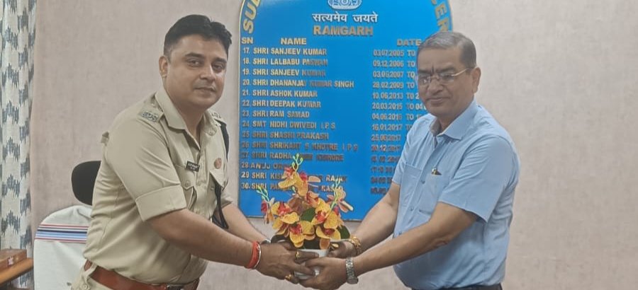 समाजसेवी कमल बगड़िया ने नए एसडीपीओ से मुलाकात की