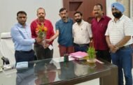 रामगढ़ चैंबर ऑफ़ कॉमर्स एंड इंडस्ट्रीज का प्रतिनिधिमंडल छावनी परिषद के नए सीईओ से मिला