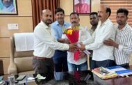 पतरातू मुखिया संघ का प्रतिनिधिमंडल उपायुक्त से मिला , सौपा ज्ञापन