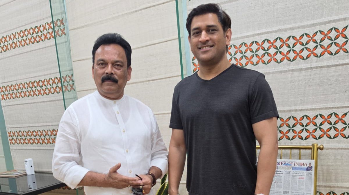 कोयला एवं इस्पात की स्थायी समिति की बैठक में शामिल होने दिल्ली रवाना हुए सांसद सुखदेव भगत