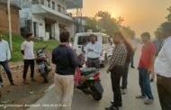रामगढ़ के पटेल चौक में चला दो पहिया वाहन जांच अभियान