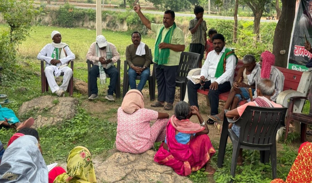 पार्टी की नीतियों एवं सरकार की विकास योजनाओं को जनता तक पहुंचाना प्रत्येक कार्यकर्ता की जिम्मेदारी:सोनाराम मांझी 