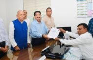 परिमल नथवाणी ने निर्दलीय प्रत्याशी के रूप में दाखिल किया नामांकन