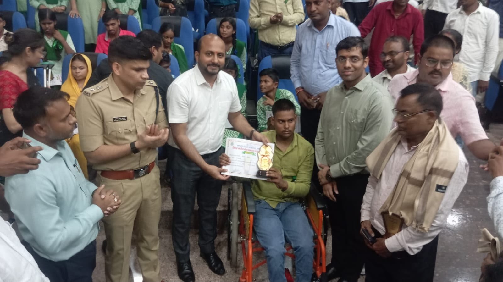 जिला स्तरीय मेधा सम्मान समारोह में 83 मेधावी विद्यार्थियों को किया गया सम्मानित