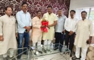 सांसद मनीष जायसवाल से मिले भाजपा जिला संगठन प्रभारी किसुन कुमार दास,संगठन विस्तार पर हुई चर्चा