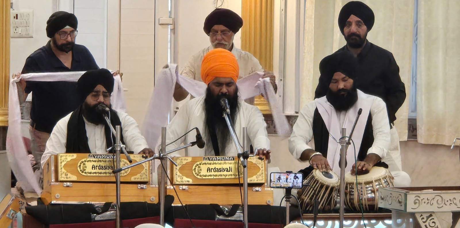 रामगढ़ गुरुद्वारा साहिब में सादगी से मनाया गया गुरु अर्जुन देव जी का शहीदी गुरुपर्व