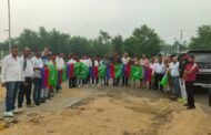 आजसू पार्टी के स्थापना दिवस सह जन आक्रोश मार्च कार्यक्रम में पतरातू क्षेत्र के कार्यकर्ता धनबाद हुए रवाना