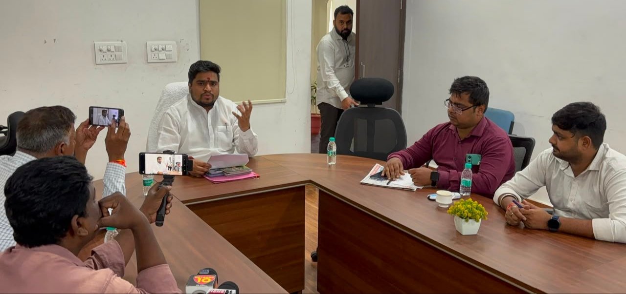 ​भारत सरकार की राज्य स्तरीय दिशा समिति के सदस्य देवेश तिवारी का रामगढ़ आगमन