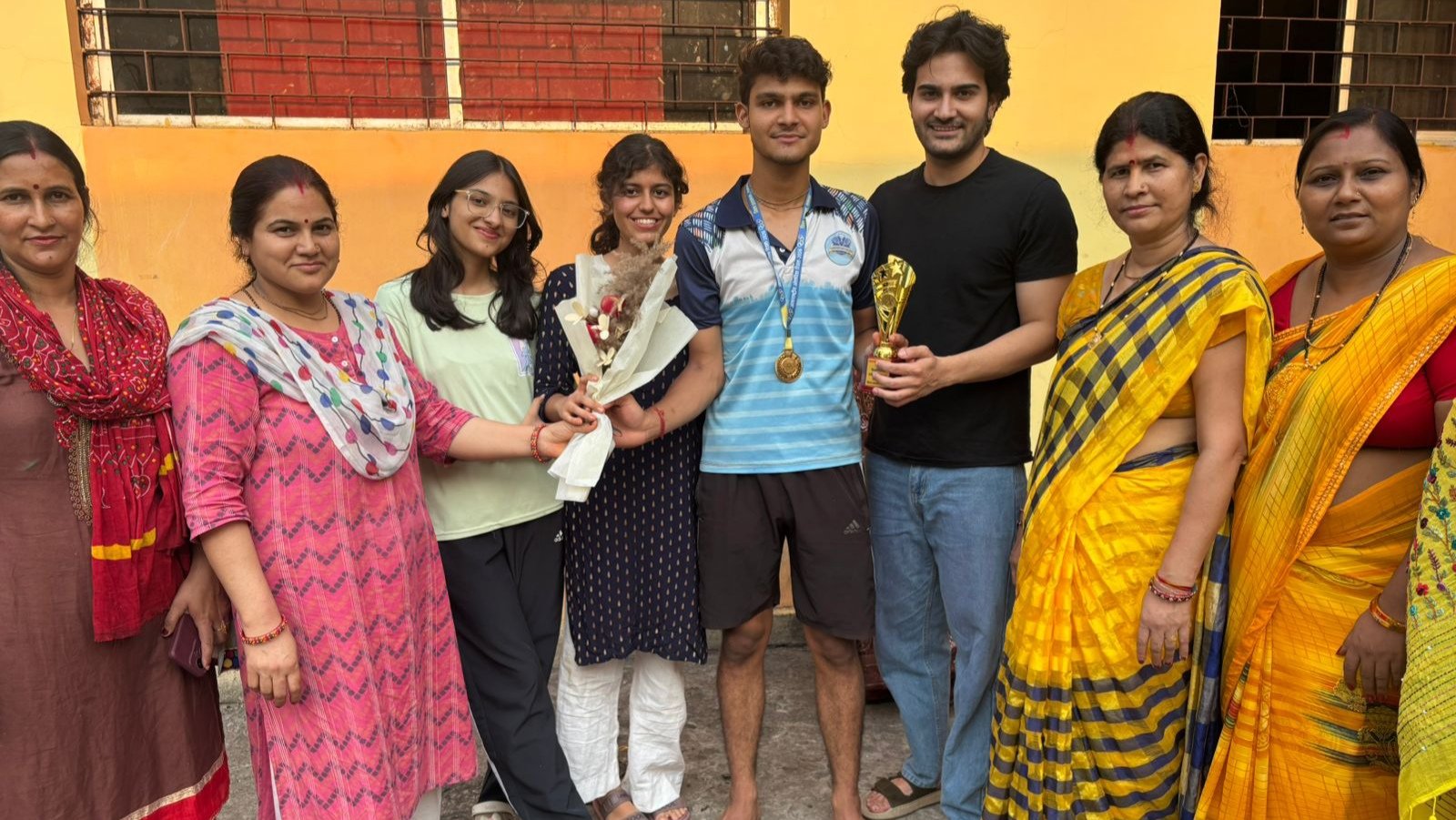 विवेक शर्मा ने बैडमिंटन प्रतियोगिता में प्रथम स्थान प्राप्त किया, बधाई