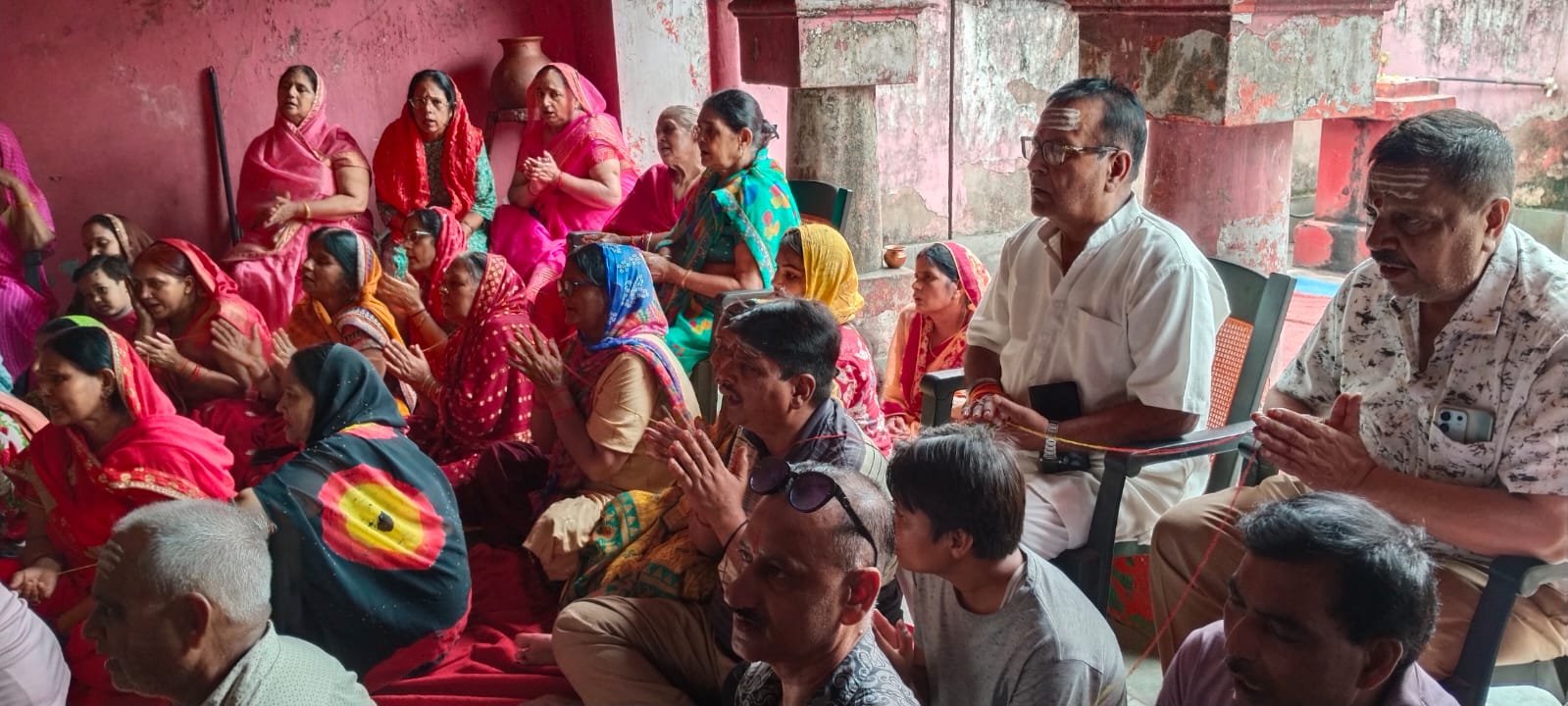 शिवशक्ति धाम के प्रतिमा का विधि विधान से पूजन हवन कर किया गया विसर्जन