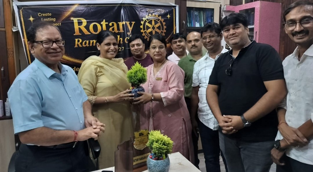 रोटरी रामगढ़ सिटी ने मनाया सीए डे एवं डॉक्टर्स डे