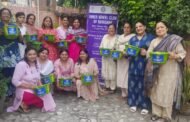 इनरव्हील क्लब के द्वारा अपने सदस्यों के बीच बर्ड वाटर पॉट का वितरण किया गया