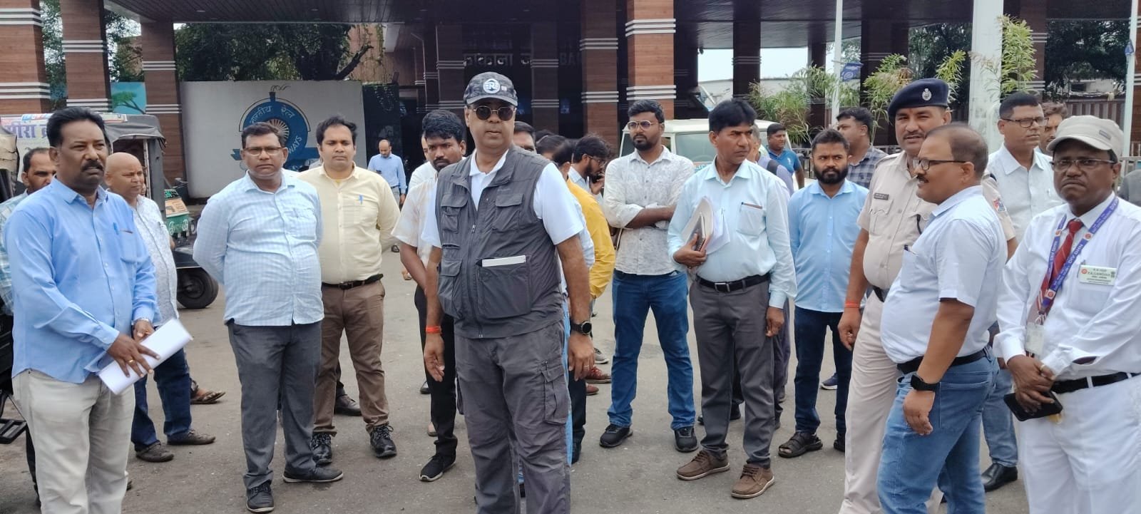 मंडल रेल प्रबंधक पहुंचे बरकाकाना, कार्यों का क्या निरीक्षण