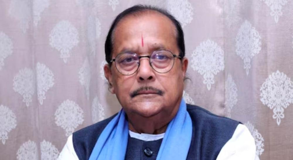 झारखंड के वित्त मंत्री राधा कृष्ण किशोर ने लौटाई अपनी सिक्योरिटी