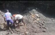 उरीमारी के लुरूंगा जंगल में अवैध कोयला खनन के दौरान चाल धंसी, दो मजदूरों की मौत