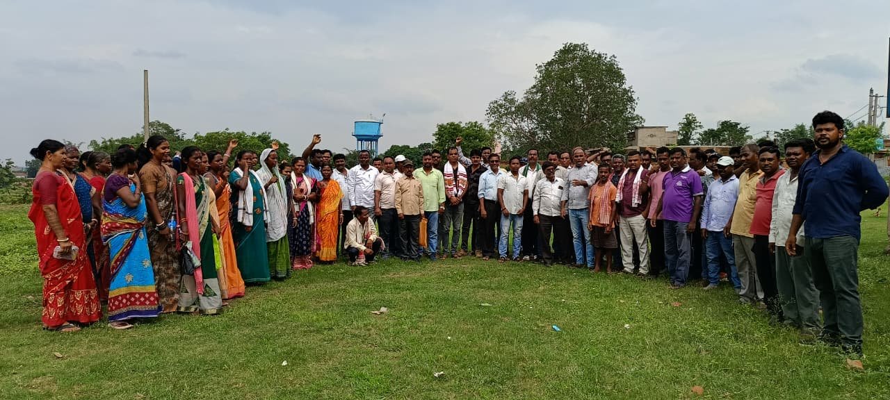 भुरकुंडा रोड सेल को जल्द चालू हो,स्थानीय विस्थापितों को रोजगार देने की मांग