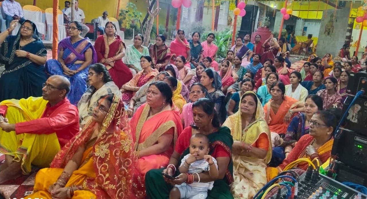 गीता के कर्मयोग से जीवन संवारने का आह्वान, श्री लक्ष्मी नारायण मंदिर में उमड़ी आस्था