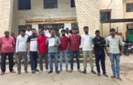 पतरातू ट्रक ओनर एसोसिएशन की ओर से डीसी के नाम सीओ को सौंपा गया मांग पत्र