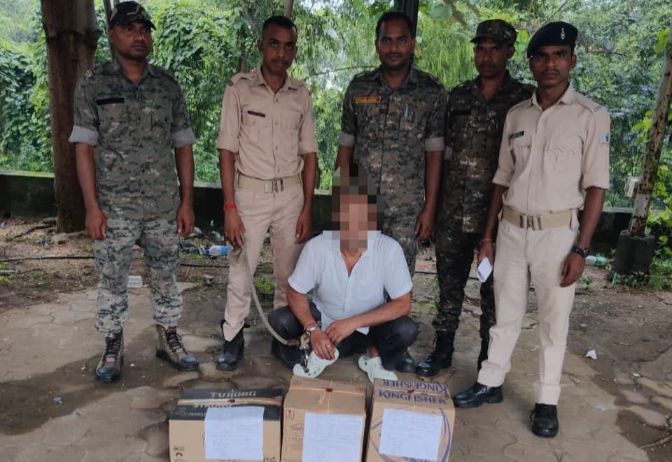 अवैध शराब के विरुद्ध उत्पाद विभाग की बड़ी कार्रवाई