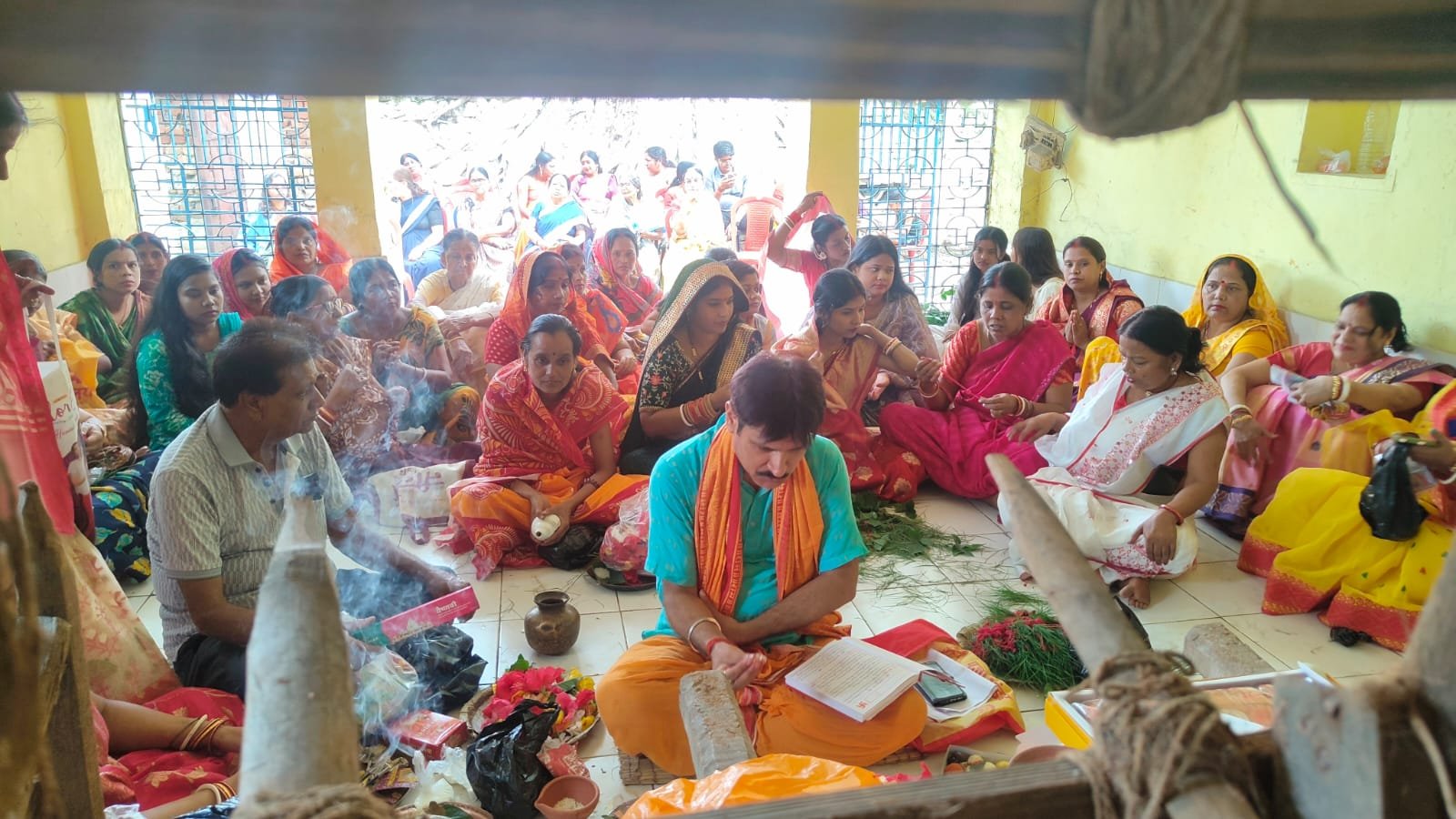 कुजू में विपत्तारिणी पूजा संपन्न, 101 व्रतियों ने परिवार की सुख-समृद्धि की कामना की