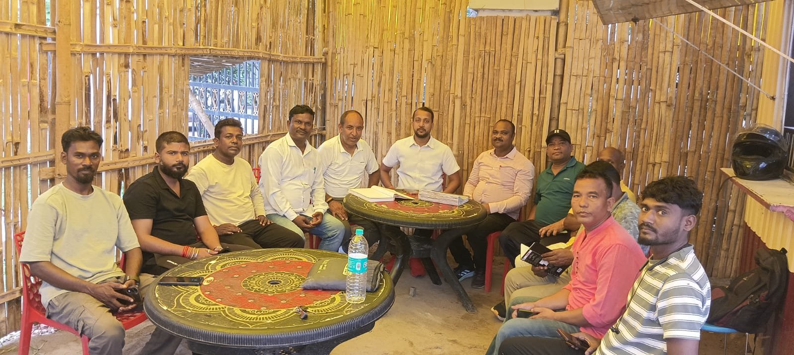 सांसद नमो फुटबॉल प्रतियोगिता को लेकर पतरातू डैम परिसर में हुई बैठक