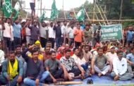 आरपार के मूड में विस्थापित,तीर- धनुष और पारंपरिक हथियारों के साथ बीएलए आउटसोर्सिंग का काम पूरी तरह ठप
