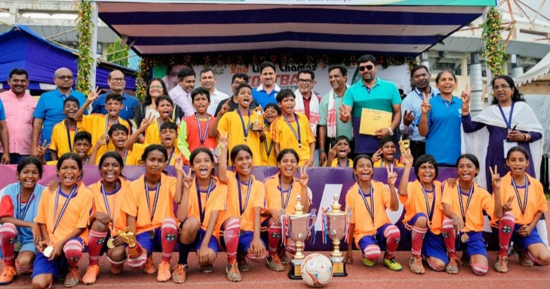 नन्हे कदमों ने गढ़ा सुनहरा भविष्य, राज्य स्तरीय द्वितीय लिटिल चैंप्स फुटबॉल प्रतियोगिता का भव्य समापन