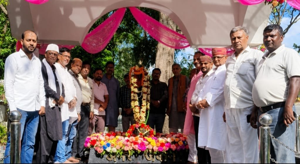 कारगिल दिवस पर कांग्रेसियों ने किया शहीदों को नमन