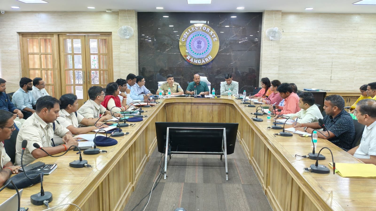 आगामी स्वतंत्रता दिवस के आयोजन को लेकर उपायुक्त की अध्यक्षता में हुआ बैठक का आयोजन
