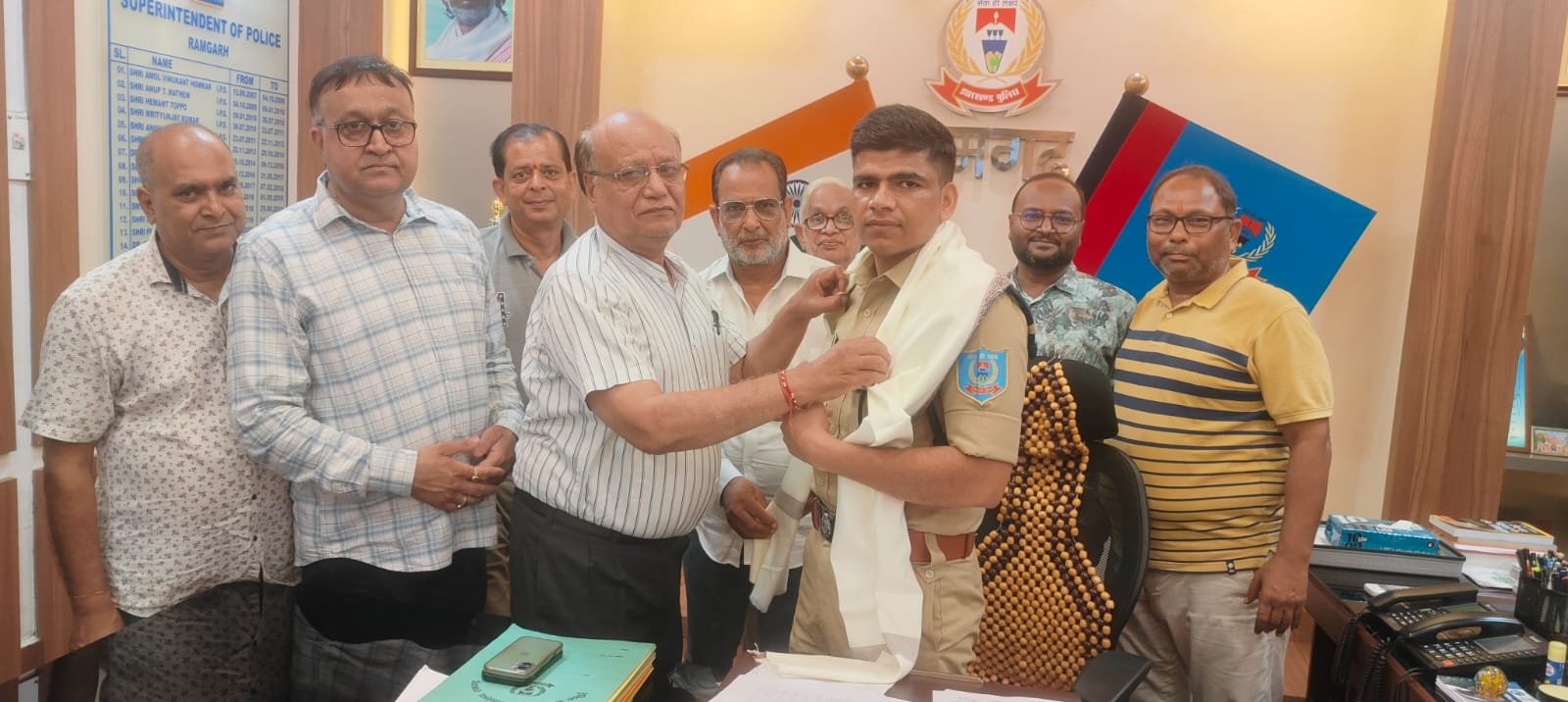 मारवाड़ी समाज मिला जिला के उपायुक्त एवं पुलिस अधीक्षक से, करवाई और मुआजे की मांग