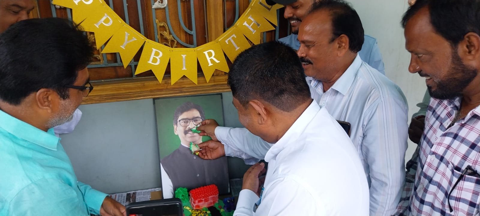 मुख्यमंत्री हेमंत सोरेन के 51वें जन्मदिन के मौके पर कार्यक्रम का आयोजन
