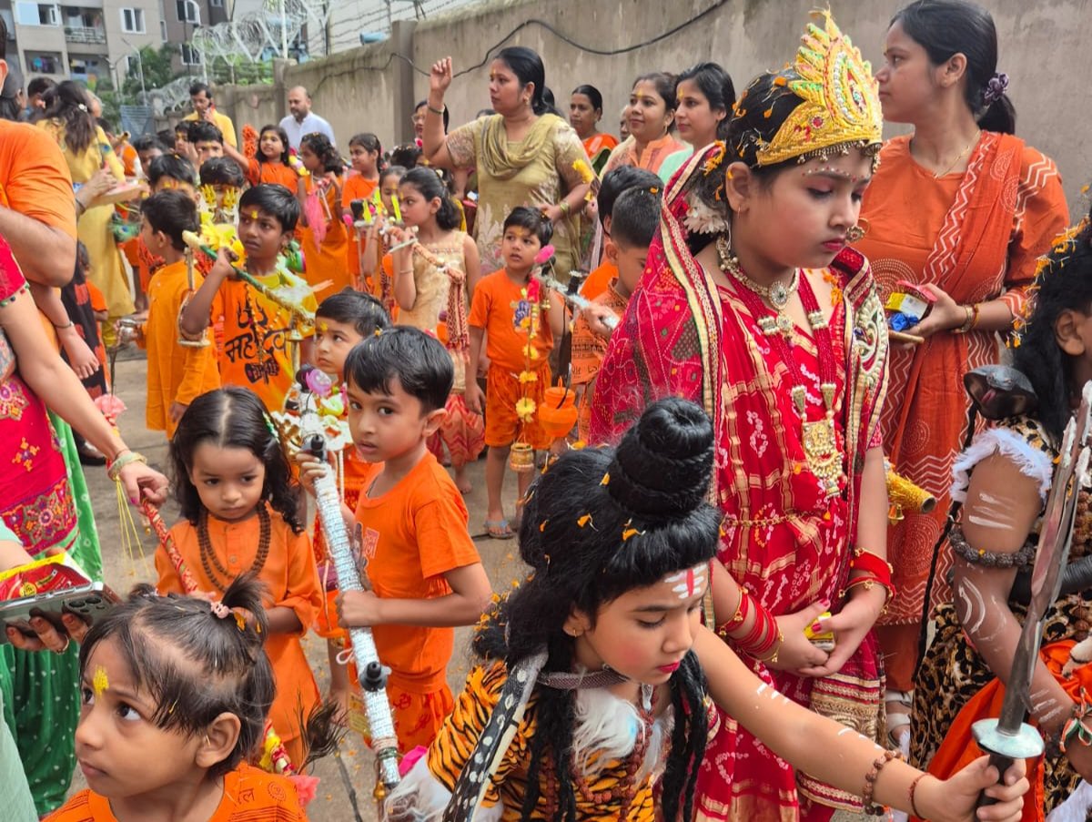 मारवाड़ी युवा मंच चेतना शाखा ने निकाली भव्य बाल कावड़ यात्रा