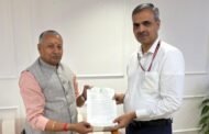 चतरा शहर में जल निकासी व्यवस्था होगी मजबूत, सांसद कालीचरण सिंह ने मंत्रालय के सचिव से की मुलाकात
