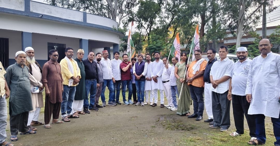 हल्द्वानी में मल्लिकार्जुन खड़गे की जनसभा के बाद रैली स्थल के शुद्धिकरण की कांग्रेस ने की कड़ी निंदा