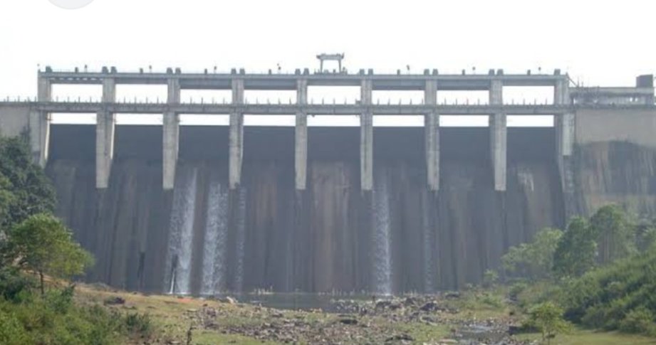 लगातार बारिश के कारण नलकारी जलाशय, पतरातू का बढ़ रहा जलस्तर