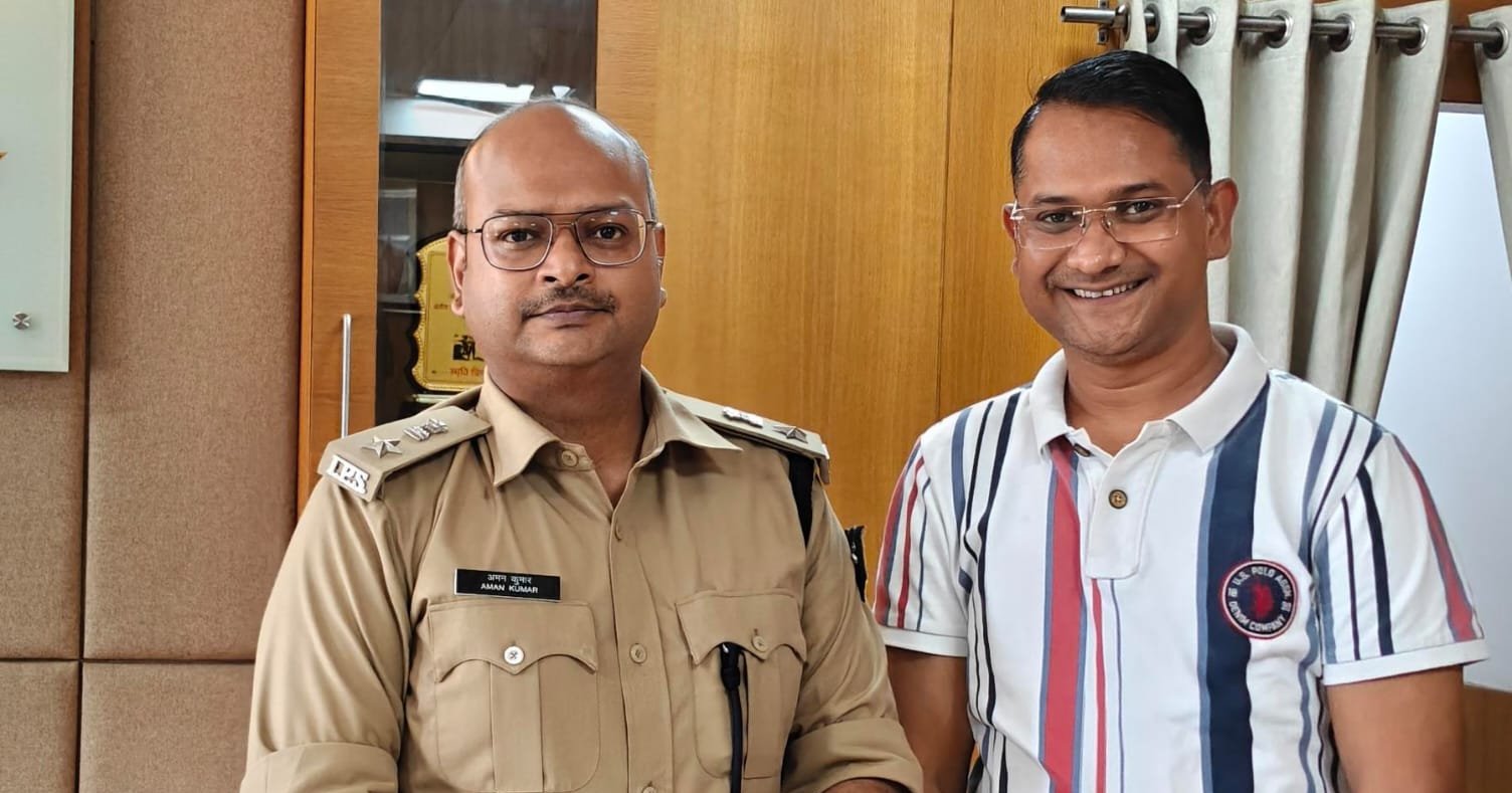 एसबीएमसीएच पुलिस पिकेट दुरुस्त करने को लेकर एसपी से मिले सांसद मीडिया प्रतिनिधि