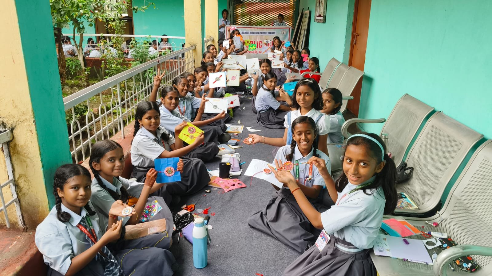 डीएवी रजरप्पा में हर्षोल्लास से मनाया गया रक्षाबंधन