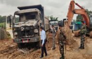 निर्माण स्थल पर तीन राउंड फायरिंग,गार्ड को लगी गोली, हाइवा को जलाया
