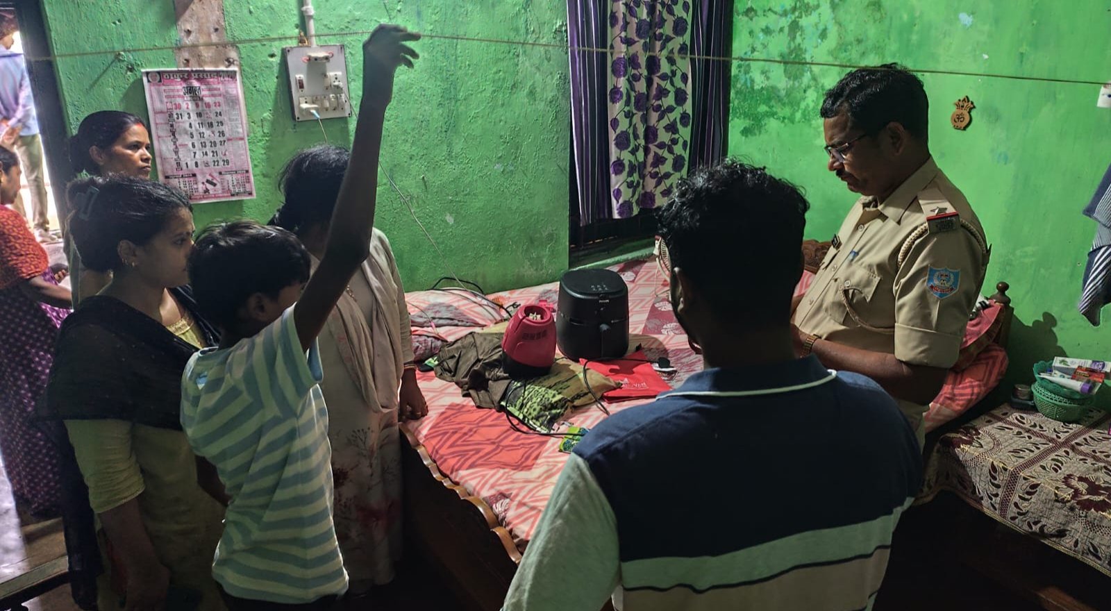 पीटीपीएस आवासीय कालोनी के दो आवासों में लाखों रुपए की हुई चोरी