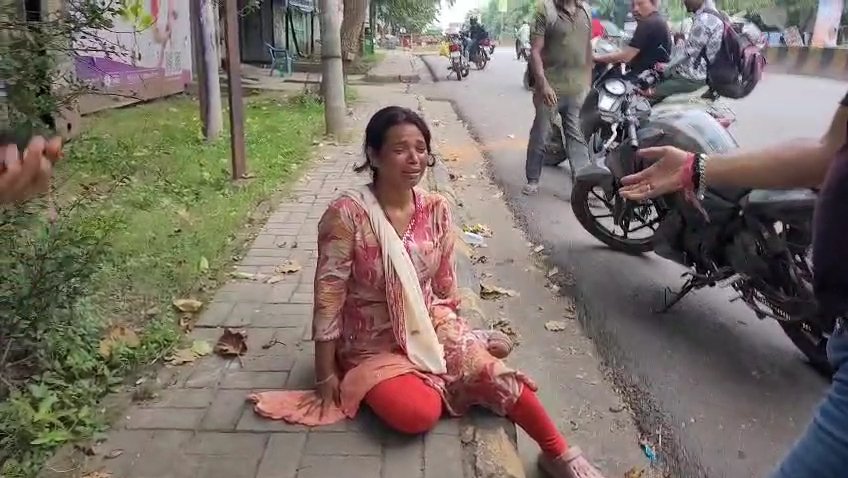 जमशेदपुर:एसपी कार्यालय के बाहर पेट्रोल लेकर आत्मदाह का प्रयास