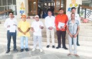कचरा डंप करने के लिए उचित स्थल चयन करने के संबंध में उपायुक्त से ग्रामीणों के प्रतिनिधि मंडल मिले