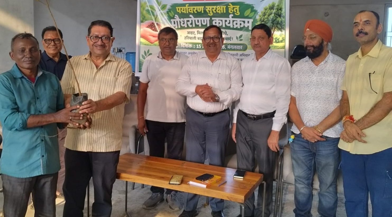 185 विद्यालयों में लगेंगे 925 पौधे, एकल अभियान ने चलाया पर्यावरण संरक्षण अभियान