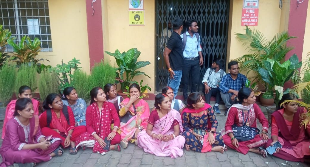 आनंद भरा रहा आज का मिशन एक लाख पौधा रोपण