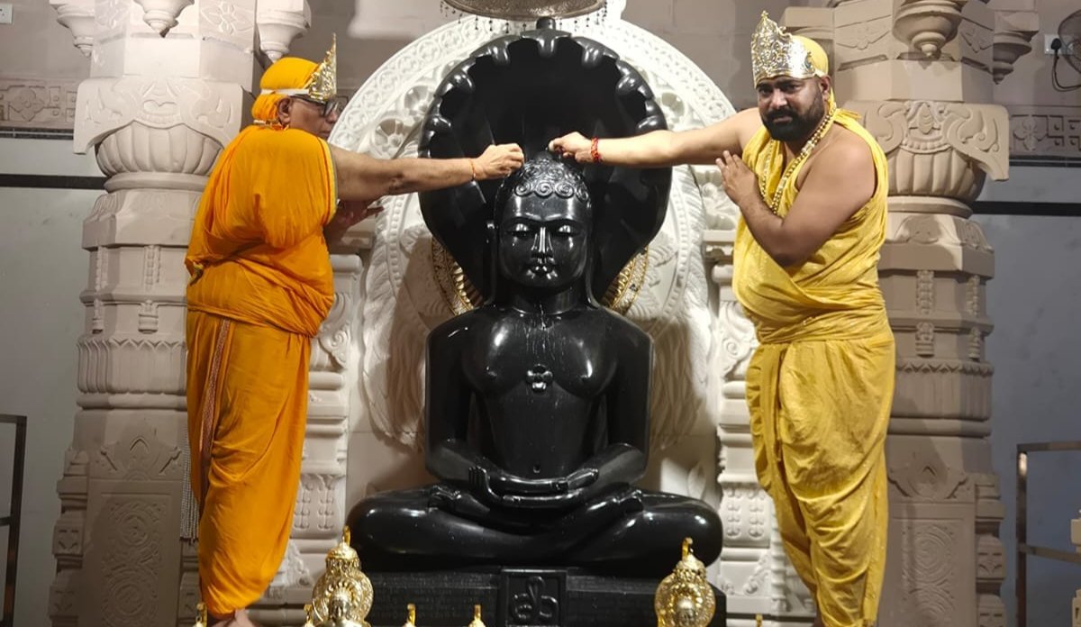 दसलक्षण महापर्व के सातवें दिन उत्तम तप धर्म की विधिवत पूजा