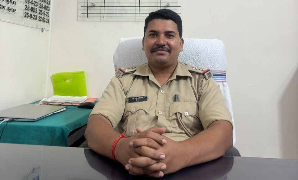 पतरातू के नए थाना प्रभारी ने पदभार ग्रहण किया